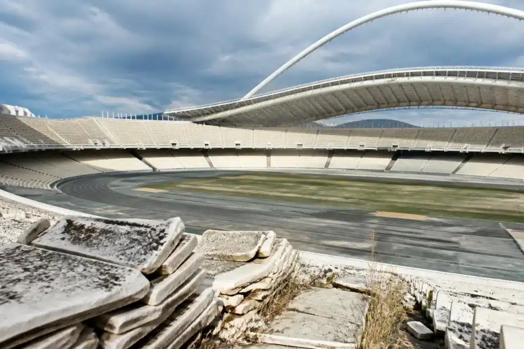 Stade olympique athénien avec dettes financières visibles